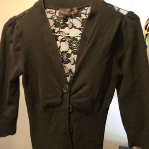 3/4 crop lace back jacket button up